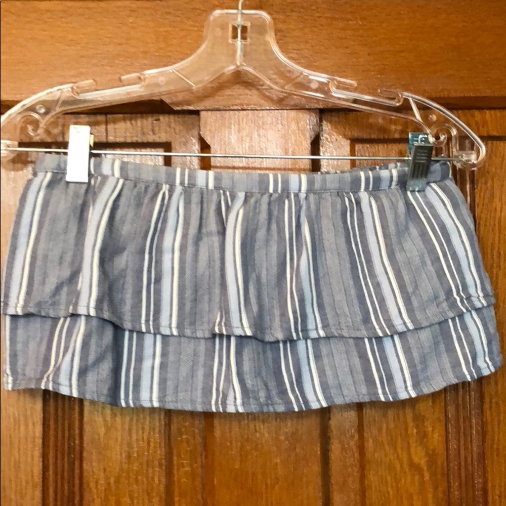 Ruffled Hollister Bandeau Top